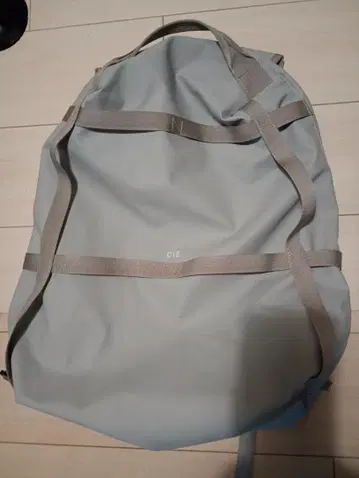 1개월 사용 새상품급 CIE 백팩 GRID3 BACKPACK