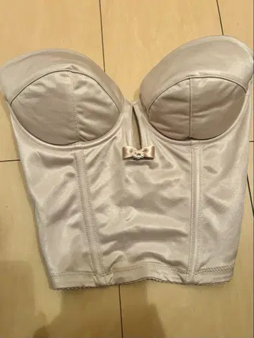 브라이덜 블룸 숏 뷔스티에 C65