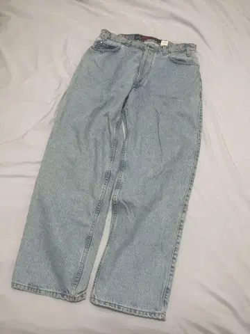 90s Levis silvertab