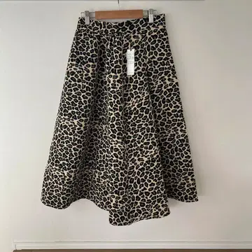 페넬 FENNEL 플레어 스커트 38 레오파드 무늬