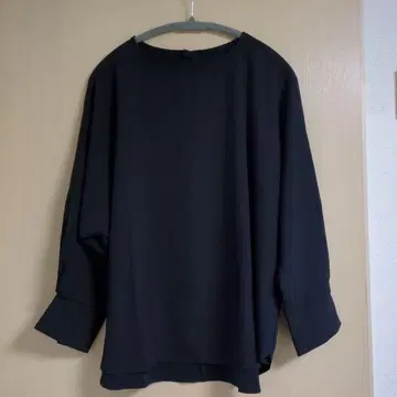DoCLASSE 네이비 긴팔 블라우스 새상품