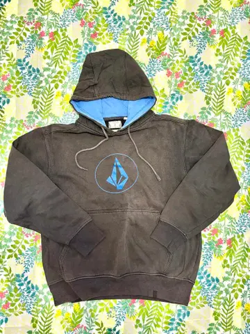 VOLCOM 다크 그레이 후드 부착 후드티