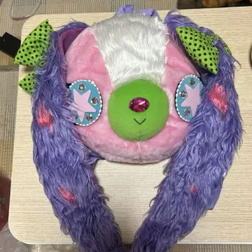 새상품 택 포함 백팩 MILPOM