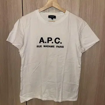 APC 티셔츠