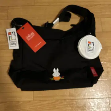 miffy 숄더백 블랙 레어 완판템