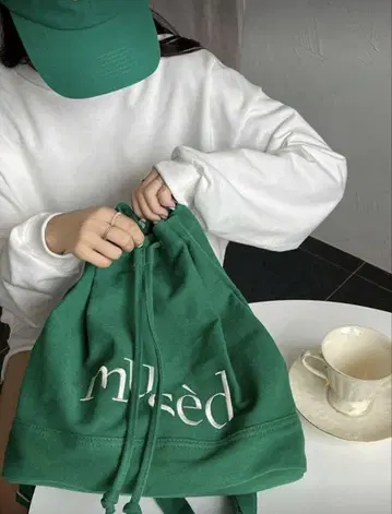 백팩 냅색 럭색 그린 캐주얼 해외 스트릿