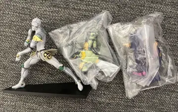 죠죠의 기묘한 모험 피규어 쿠죠 죠타로 스타 플래티넘