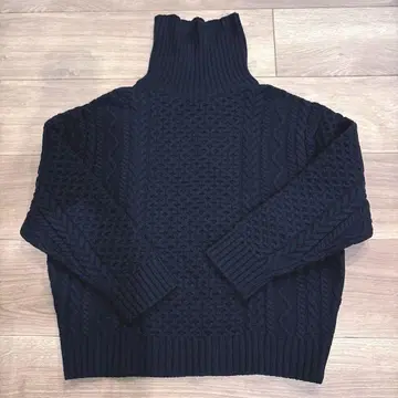 UNITED ARROWS 네이비 터틀넥 니트 아란 니트