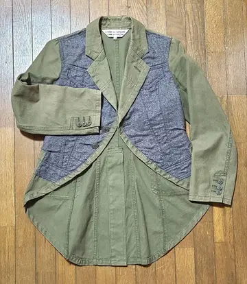 올리브 그린 테일러드 자켓