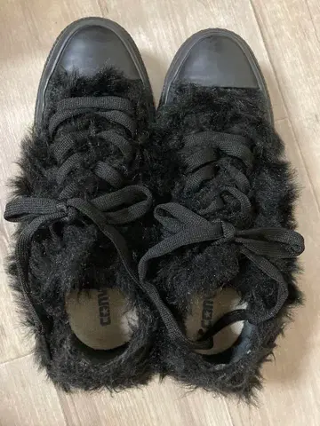 컨버스 올스타 퍼 스니커즈