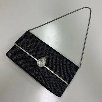 비즈 장식 블랙 파티백 클러치백