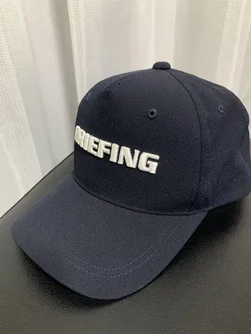 BRIEFING 네이비 캡
