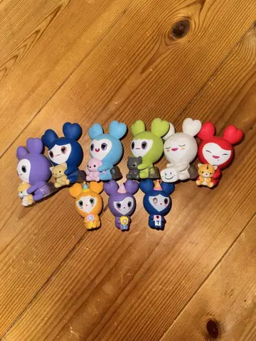 [ 묶음 판매 ] TWICE LOVELYS 가챠가챠 마스코트 피규어