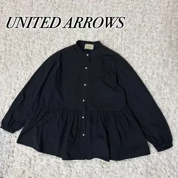 UNITEDARROWS 유나이티드 애로우즈 펄 버튼 페플럼 블라우스
