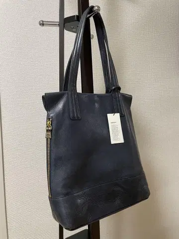 아니아리 가죽 토트백 택 포함 (야외 반출 없음)