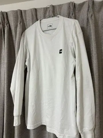 THE NORTH FACE 화이트 긴팔 티셔츠 L