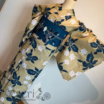 [ 새상품/유카타 ] 옅은 황토색에 블루 계열과 하얀 꽃