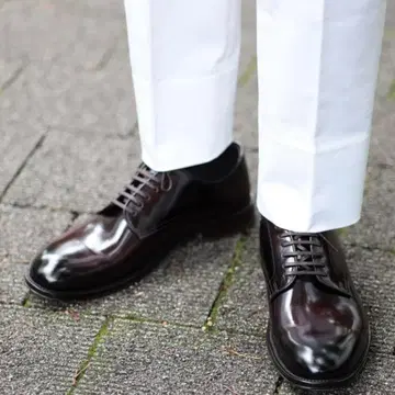 BEAMS HEART 유리 가죽 외날개 플레인토