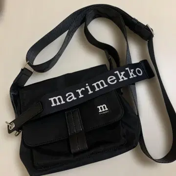 marimekko 블랙 숄더백