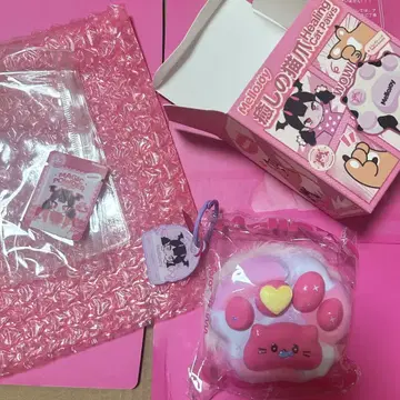 멜로 조이 고양이 손톱 복슬복슬 손톱