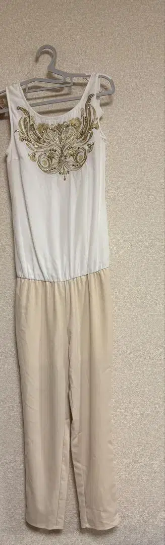 rady 자수 화이트 베이지 올인원