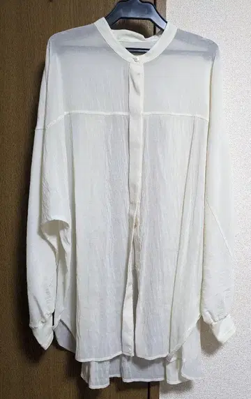 시뇽 시어 블라우스