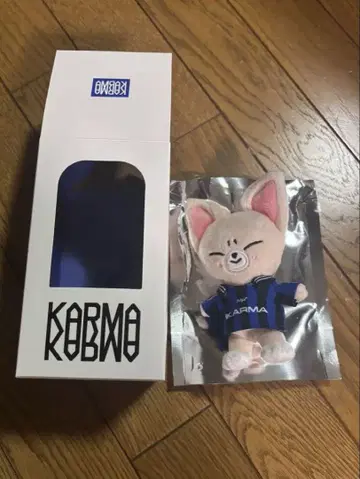 KARMA SKZOOver IN 봉제 인형 키링