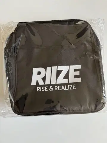 [ 미사용 새상품 ] RIIZE 숄더백