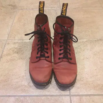 닥터마틴 Dr. Martens 레드 가죽
