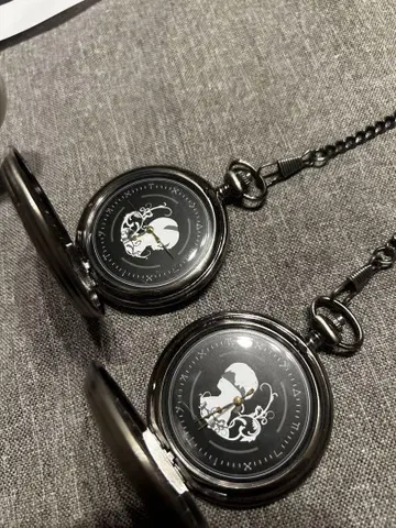 니어 오토마타 회중시계