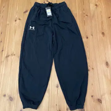 언더아머 스웨트 팬츠 M 블랙