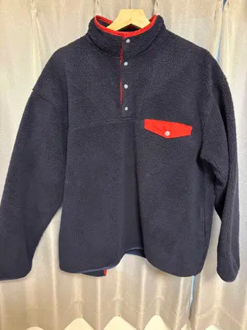 weac. 파타고니아풍 보아 자켓 네이비