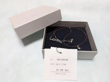LAPUIS(라피유이) Oyster Gemstone Necklace
