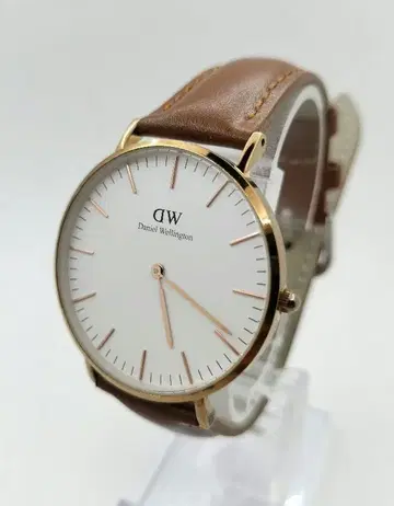 Daniel Wellington 다니엘 웰링턴 B36R8 손목시계
