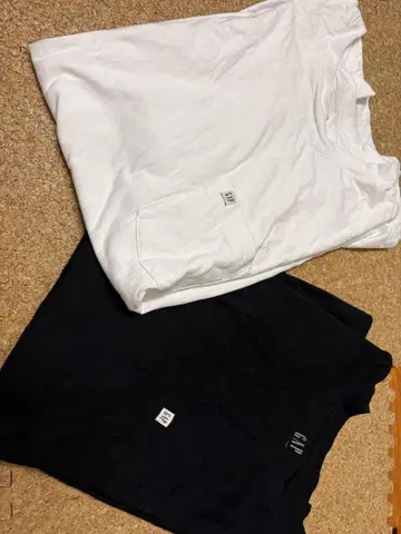 GAP 포켓T셔츠 2장 세트