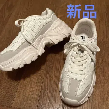 휠라 통굽 스니커즈
