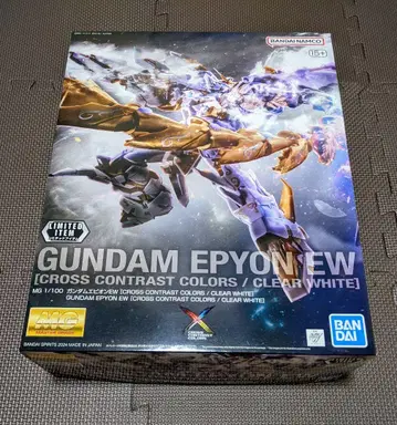MG 1/100 건담 에피온 EW 크로스 대비 컬러 클리어 화이트