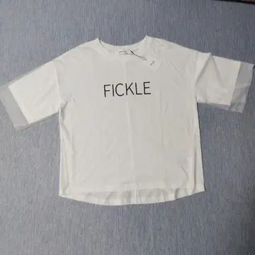 MEDOC FICKLE 반팔 T셔츠 화이트