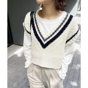 Spick & Span 편안한 골지 라인 숏 니트 베스트