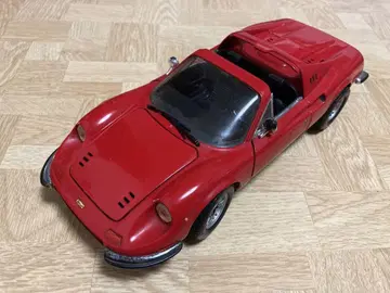 핫휠 1/18 페라리 DINO 246 GTS