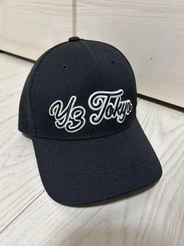 Y-3 블랙 야구 모자