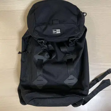 뉴에라 블랙 백팩 백팩