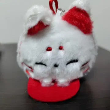 포근포근 데굴데굴 여우 마스코트 꼬리 붕붕!