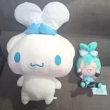 하츠네 미쿠 시나모롤 봉제 인형 2개 세트