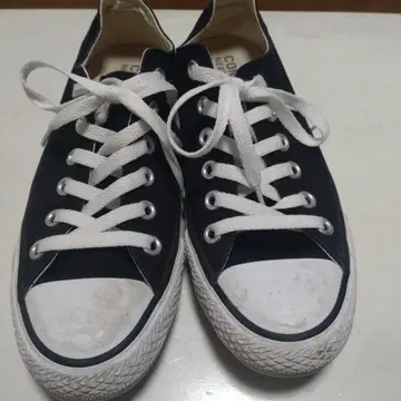CONVERSE 블랙 캔버스 스니커즈