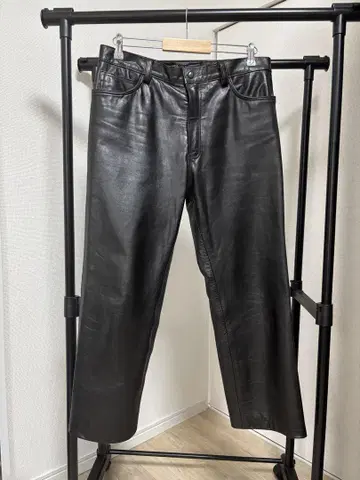 70s 블랙 가죽 와이드 팬츠 지퍼 포켓 부착