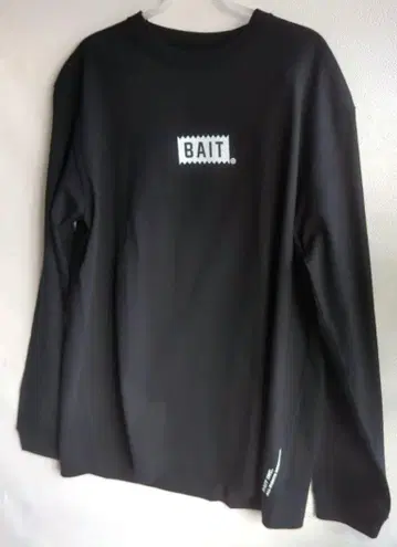 미사용 새상품 BAIT 긴팔 티셔츠 블랙 L 사이즈 로고 프린트