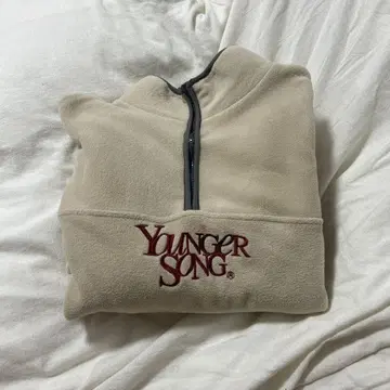 younger song 플리스 M