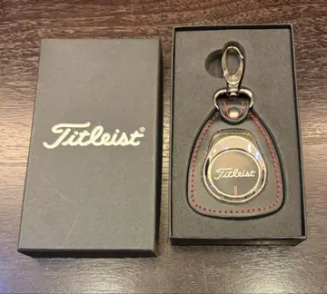 Titleist 키링 볼 마커 포함