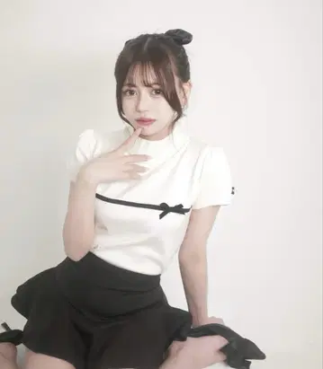 바이컬러 리본 니트